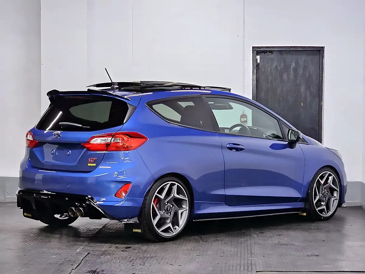 Used 2019 Ford Fiesta ST-3 Performance Blue - Interior and Exterior details 7