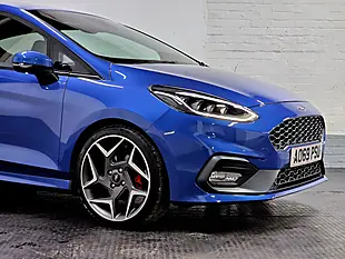 Used 2019 Ford Fiesta ST-3 Performance Blue - Interior and Exterior details 19