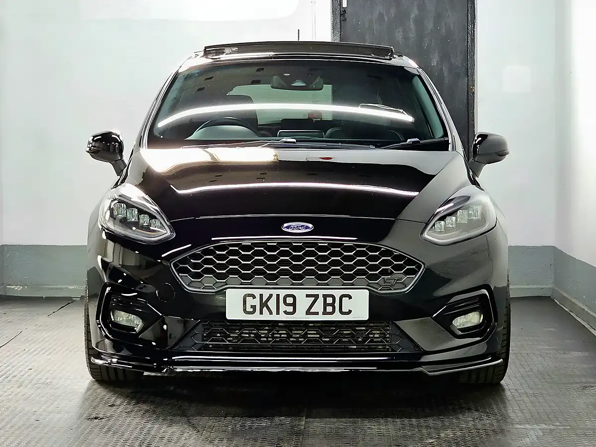 Used 2019 Ford Fiesta ST-3 Shadow Black - Interior and Exterior details 3