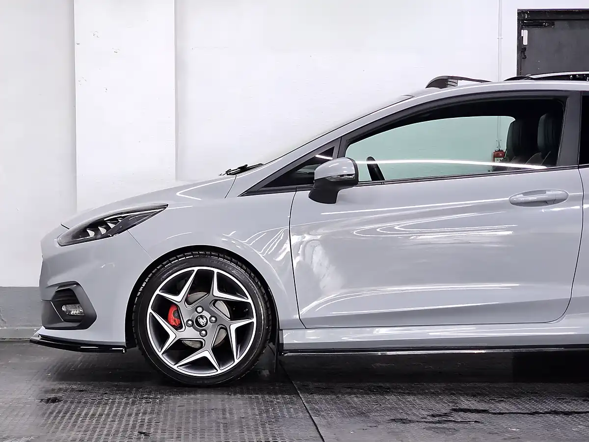 Used 2019 Ford Fiesta ST-3 Silver Fox - Interior and Exterior details 17