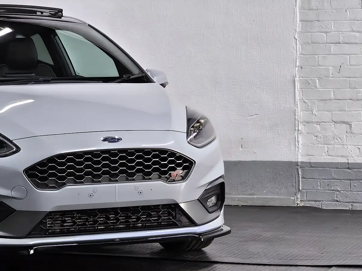 Used 2019 Ford Fiesta ST-3 Silver Fox - Interior and Exterior details 18