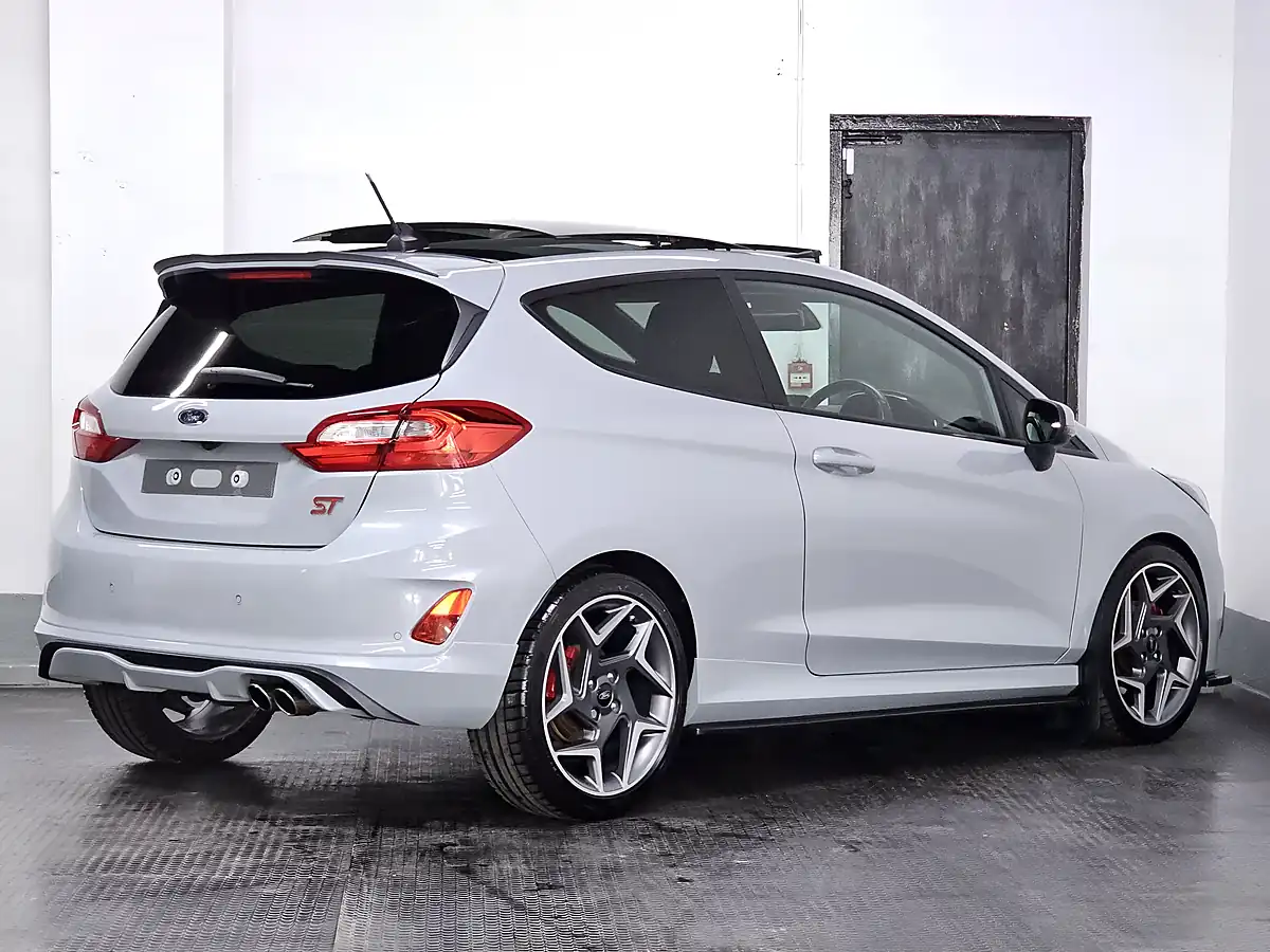 Used 2019 Ford Fiesta ST-3 Silver Fox - Interior and Exterior details 7