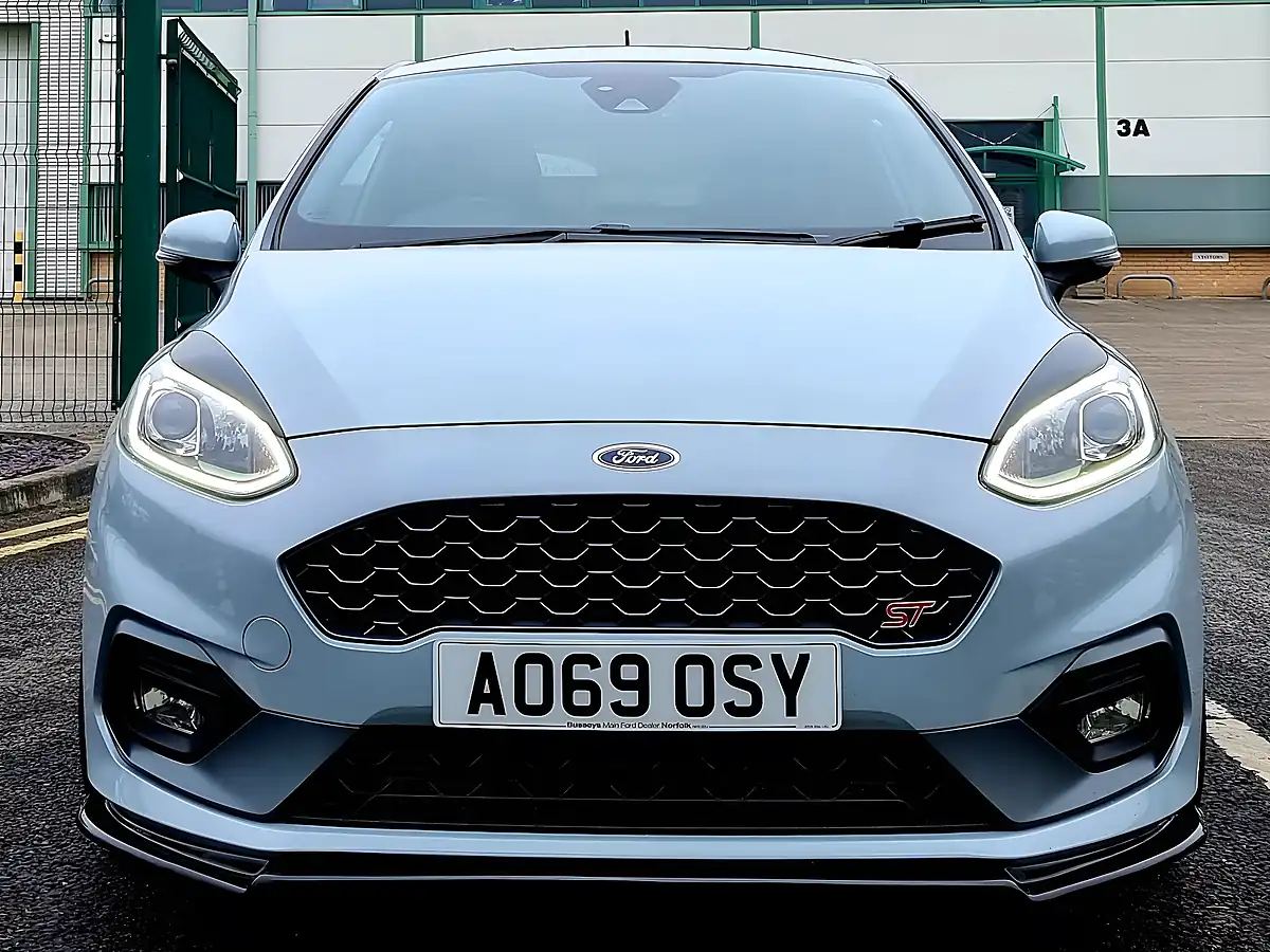 Used 2019 Ford Fiesta ST-3 Silver Fox - Interior and Exterior details 7