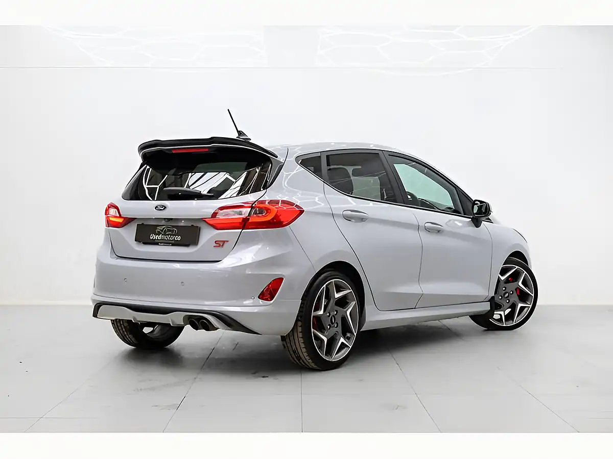 Used 2019 Ford Fiesta ST-3 Silver - Interior and Exterior details 7