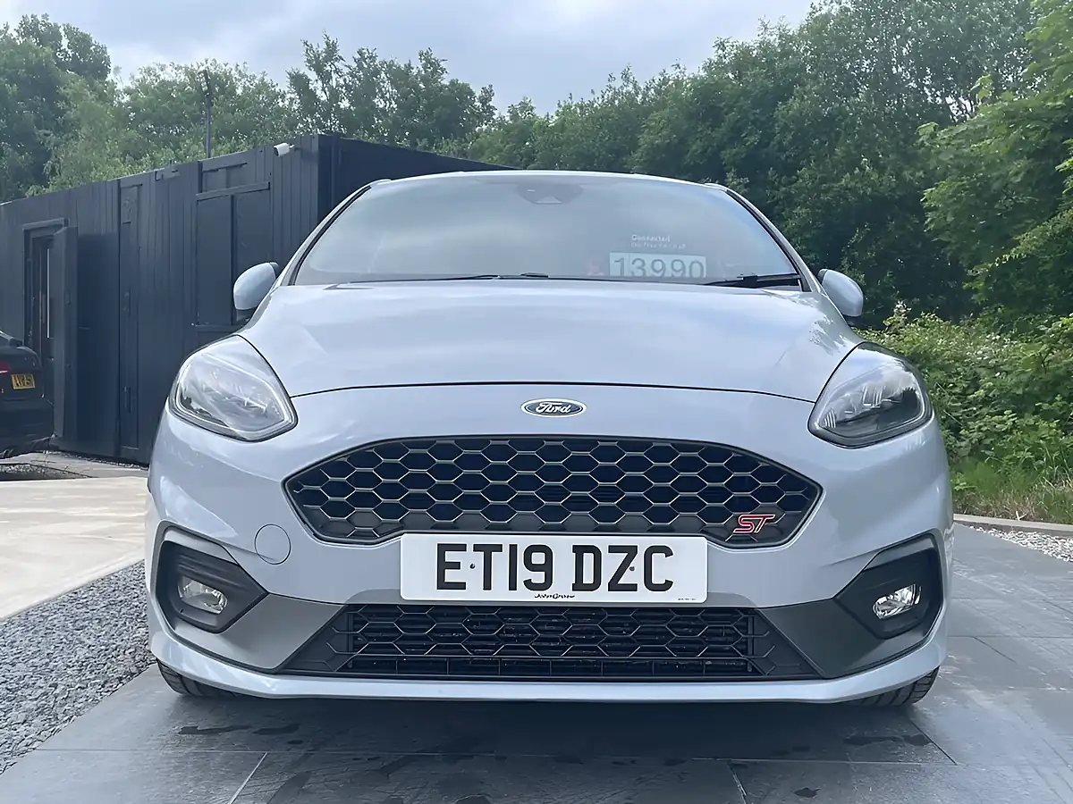 Used 2019 Ford Fiesta ST-3 Silver - Interior and Exterior details 2