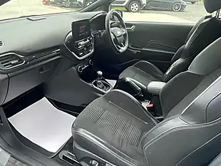 Used 2019 Ford Fiesta ST-3 Silver - Interior and Exterior details 4