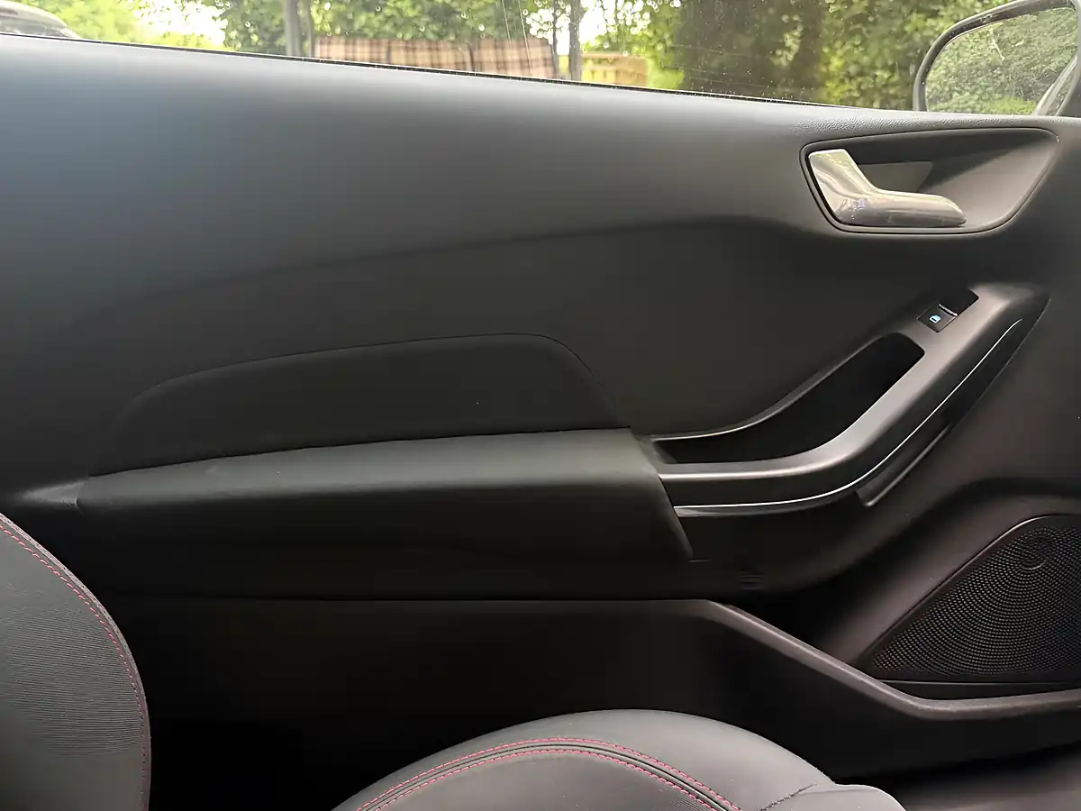 Used 2019 Ford Fiesta ST-Line Black - Interior and Exterior details 13