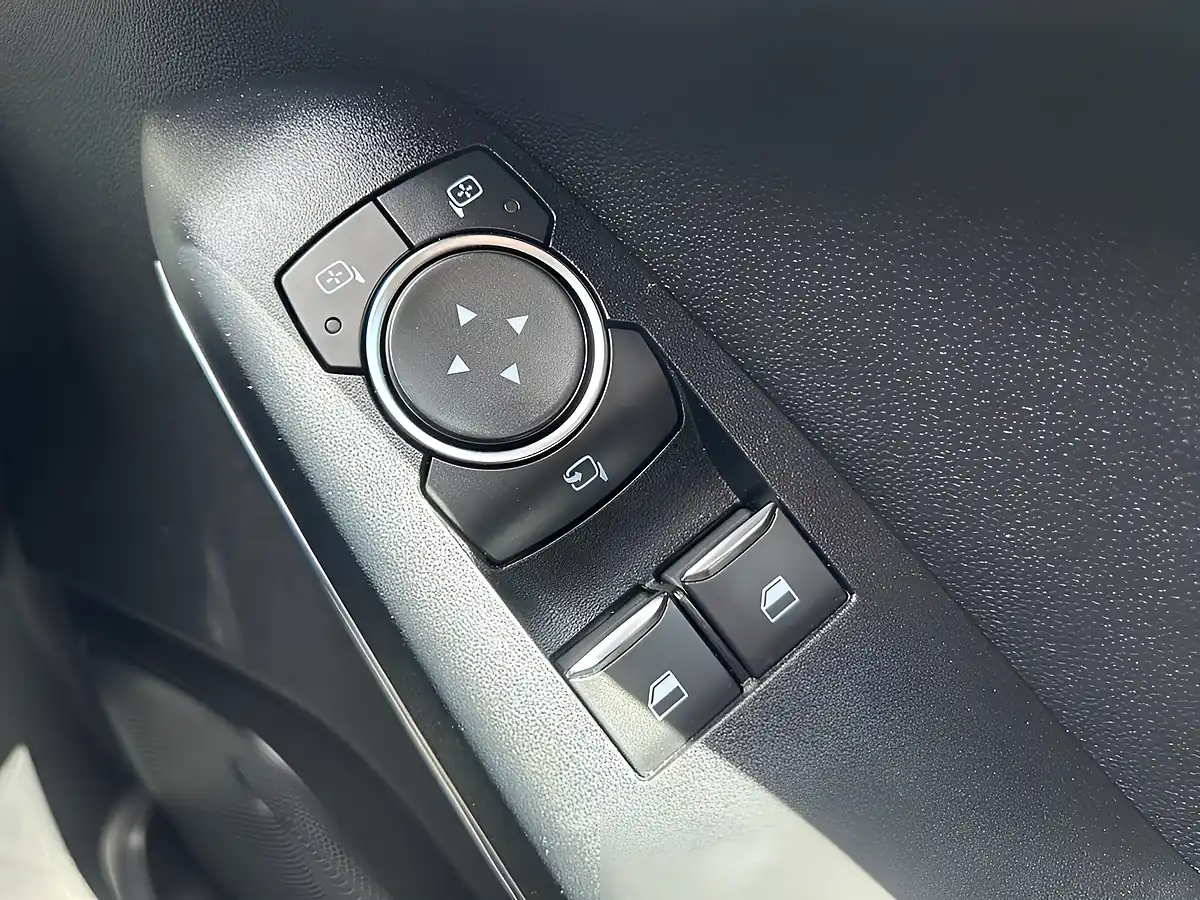 Used 2019 Ford Fiesta ST-Line Black - Interior and Exterior details 14