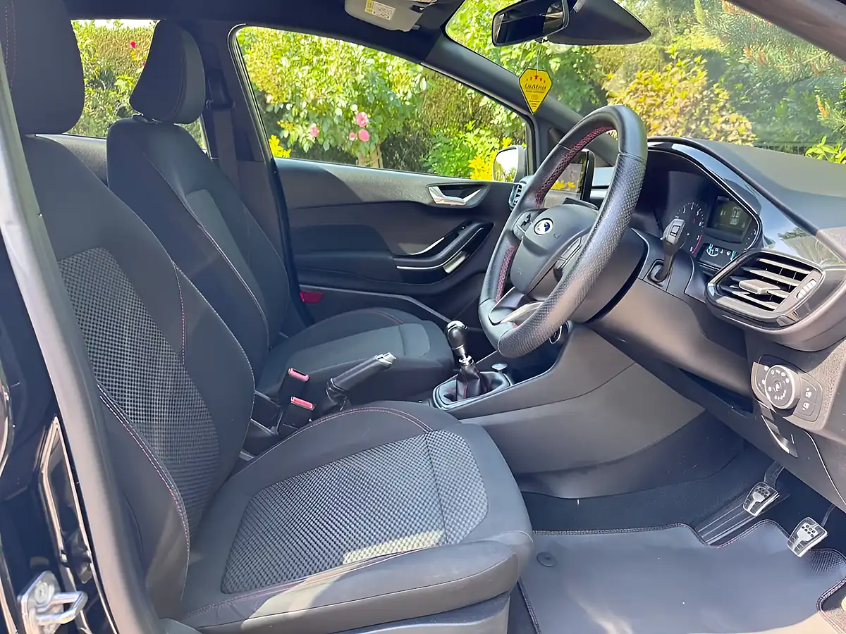 Used 2019 Ford Fiesta ST-Line Black - Interior and Exterior details 12