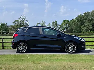 Used 2019 Ford Fiesta ST-Line Black - Interior and Exterior details 3