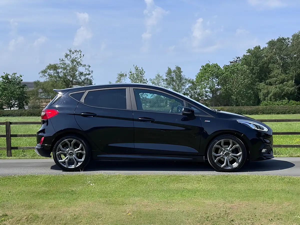 Used 2019 Ford Fiesta ST-Line Black - Interior and Exterior details 3