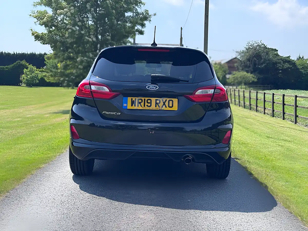 Used 2019 Ford Fiesta ST-Line Black - Interior and Exterior details 5