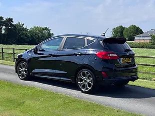 Used 2019 Ford Fiesta ST-Line Black - Interior and Exterior details 6