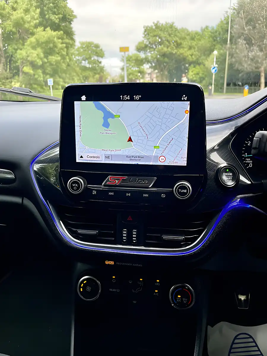 Used 2019 Ford Fiesta ST-Line Blue - Interior and Exterior details 14