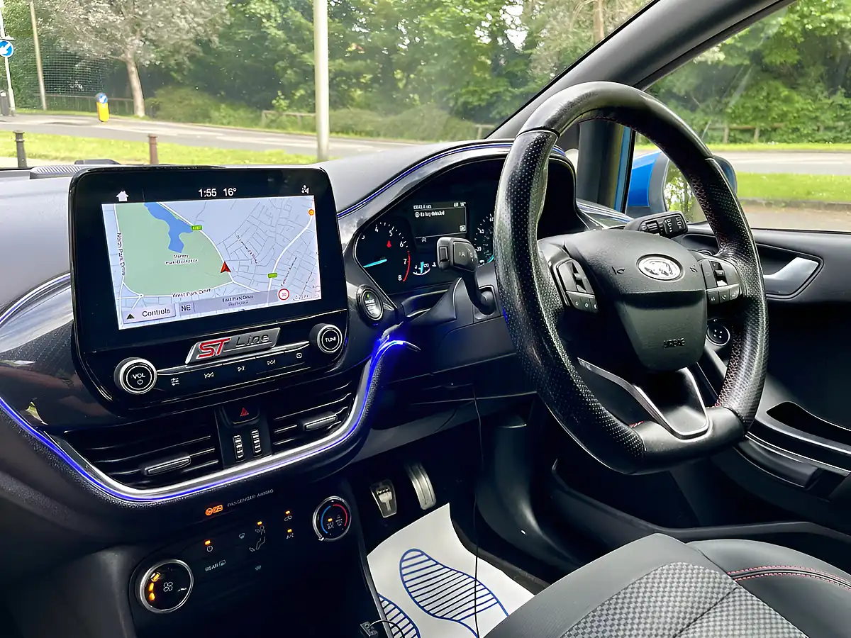 Used 2019 Ford Fiesta ST-Line Blue - Interior and Exterior details 15