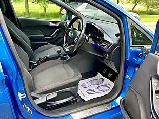 Used 2019 Ford Fiesta ST-Line Blue - Interior and Exterior details 16