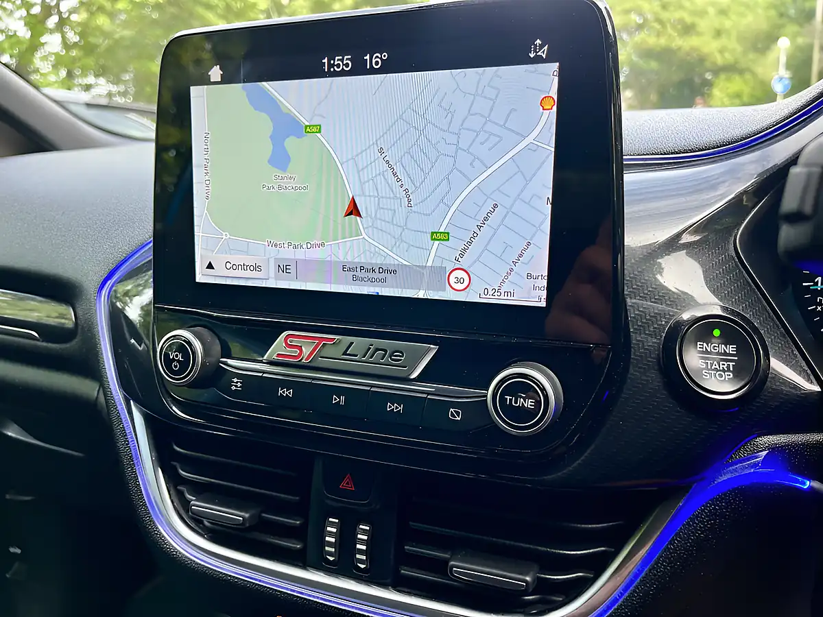 Used 2019 Ford Fiesta ST-Line Blue - Interior and Exterior details 18