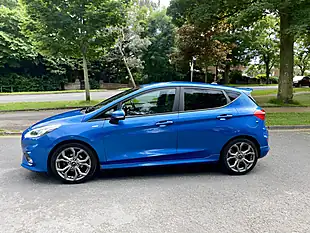 Used 2019 Ford Fiesta ST-Line Blue - Interior and Exterior details 8