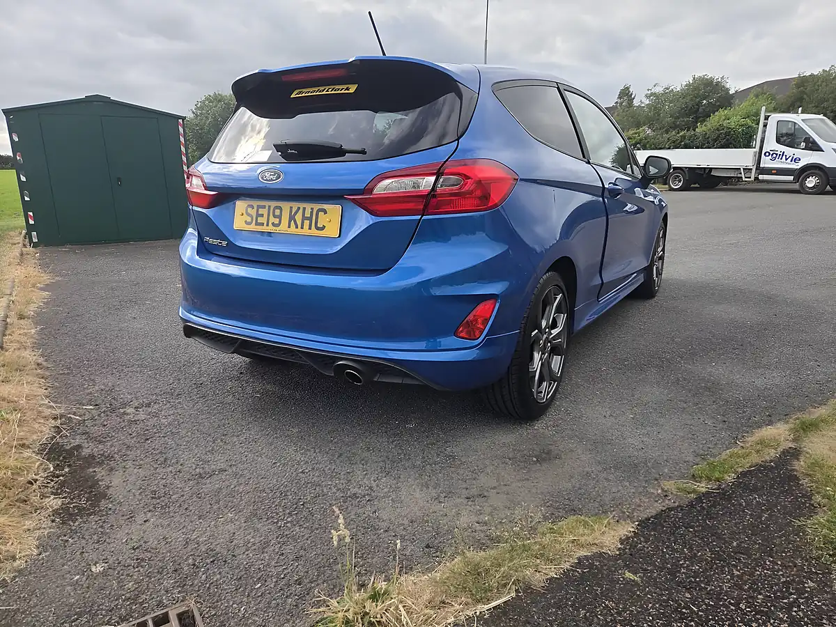 Used 2019 Ford Fiesta ST-Line Blue - Interior and Exterior details 3