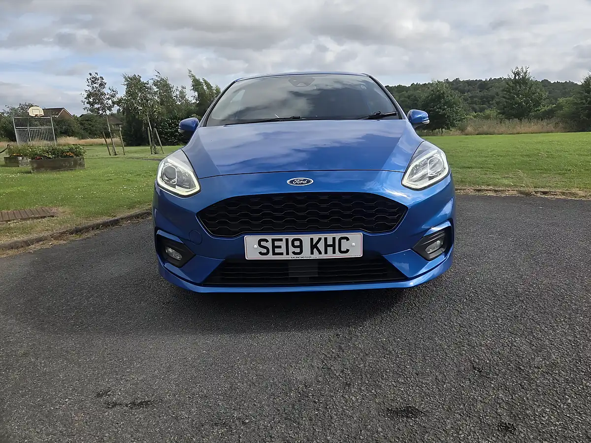 Used 2019 Ford Fiesta ST-Line Blue - Interior and Exterior details 8