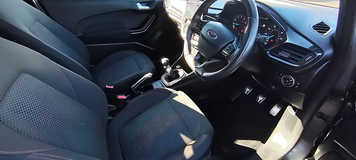 Used 2019 Ford Fiesta ST-Line Grey - Interior and Exterior details 9