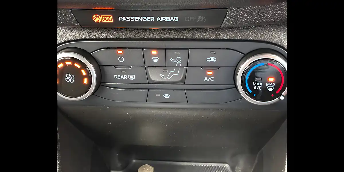 Used 2019 Ford Fiesta ST-Line Grey - Interior and Exterior details 14