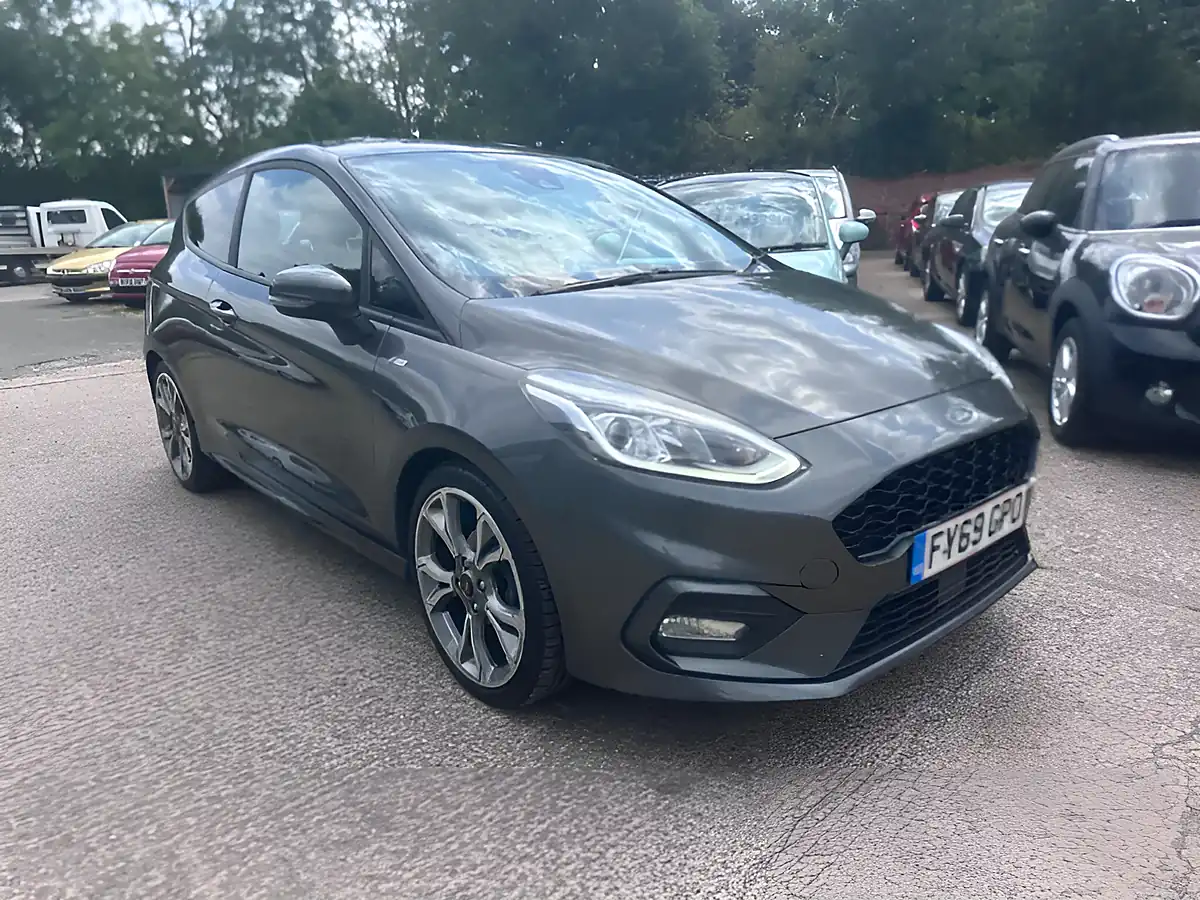 Used 2019 Ford Fiesta ST-Line Grey - Front View