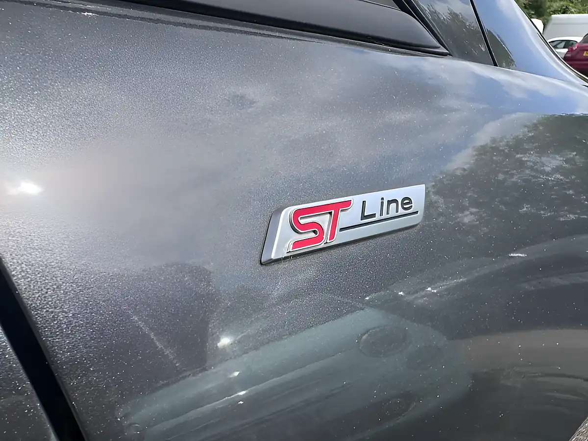 Used 2019 Ford Fiesta ST-Line Grey - Interior and Exterior details 16