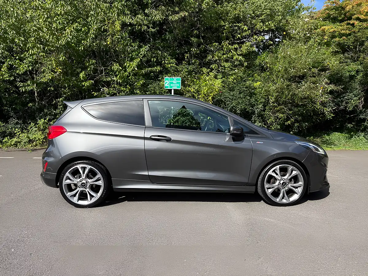 Used 2019 Ford Fiesta ST-Line Grey - Interior and Exterior details 4