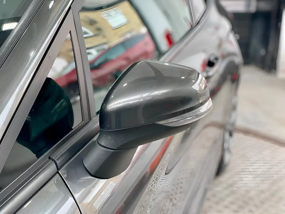 Used 2019 Ford Fiesta ST-Line Grey - Interior and Exterior details 14