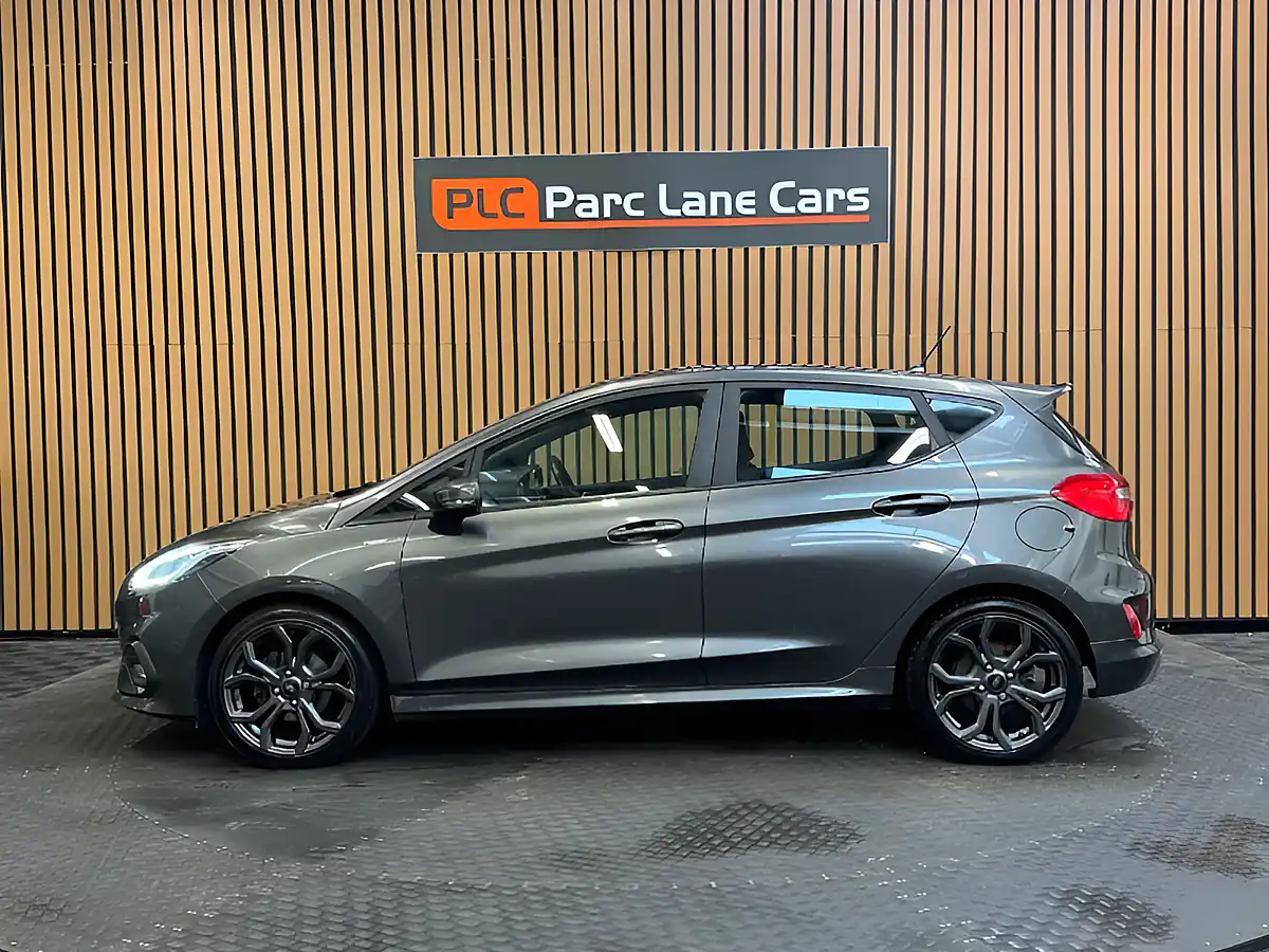 Used 2019 Ford Fiesta ST-Line Magnetic Grey - Interior and Exterior details 6