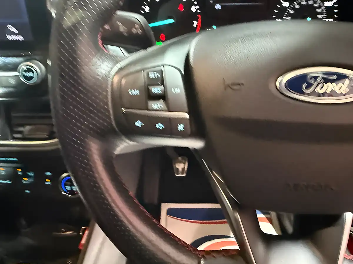 Used 2019 Ford Fiesta ST-Line Red - Interior and Exterior details 12