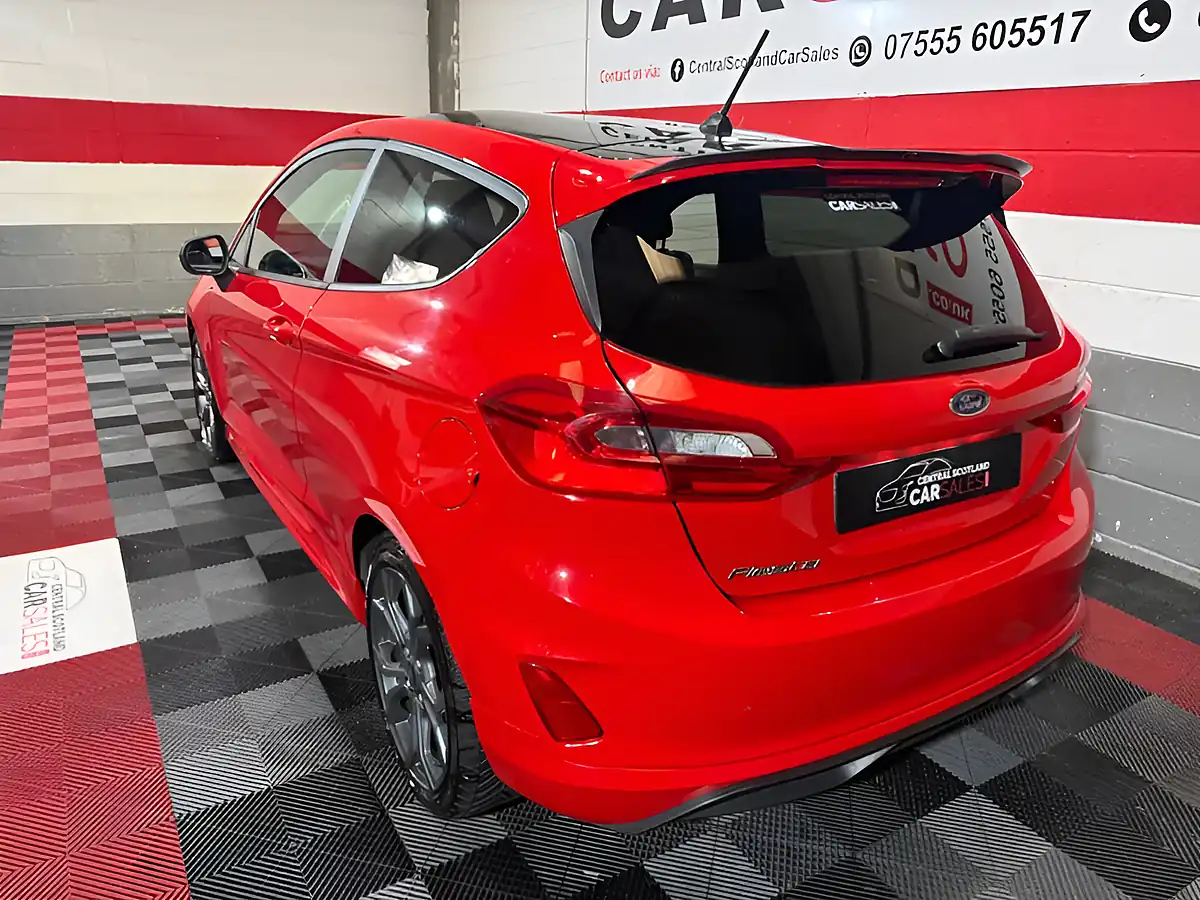 Used 2019 Ford Fiesta ST-Line Red - Interior and Exterior details 3