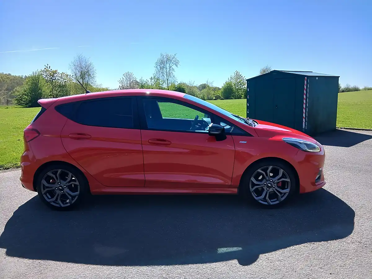 Used 2019 Ford Fiesta ST-Line Red - Interior and Exterior details 3
