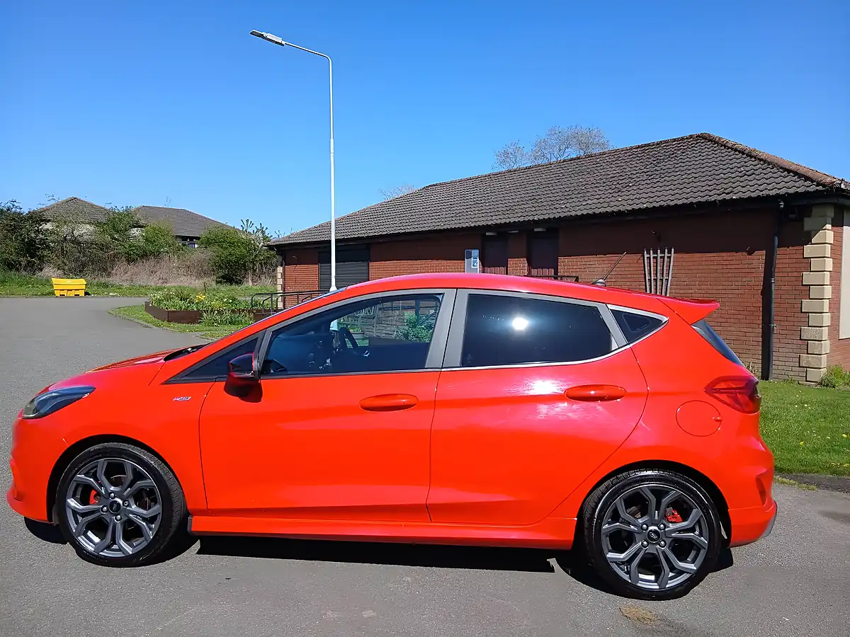Used 2019 Ford Fiesta ST-Line Red - Interior and Exterior details 7