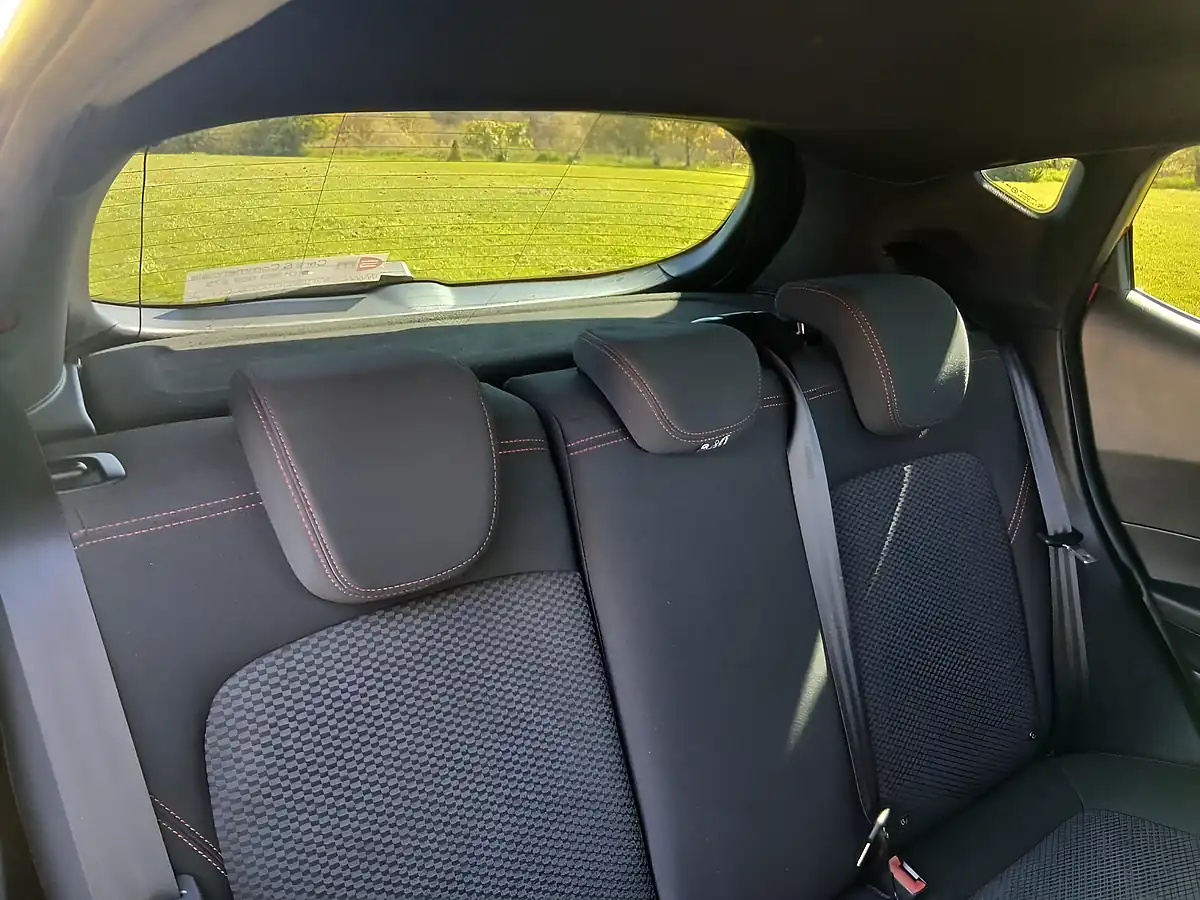 Used 2019 Ford Fiesta ST-Line Red - Interior and Exterior details 9