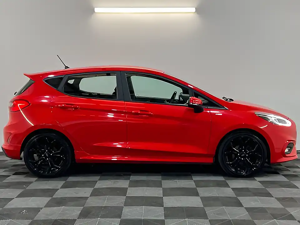 Used 2019 Ford Fiesta ST-Line Red - Interior and Exterior details 2