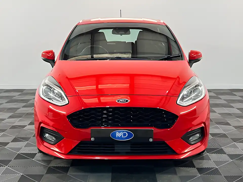 Used 2019 Ford Fiesta ST-Line Red - Interior and Exterior details 9