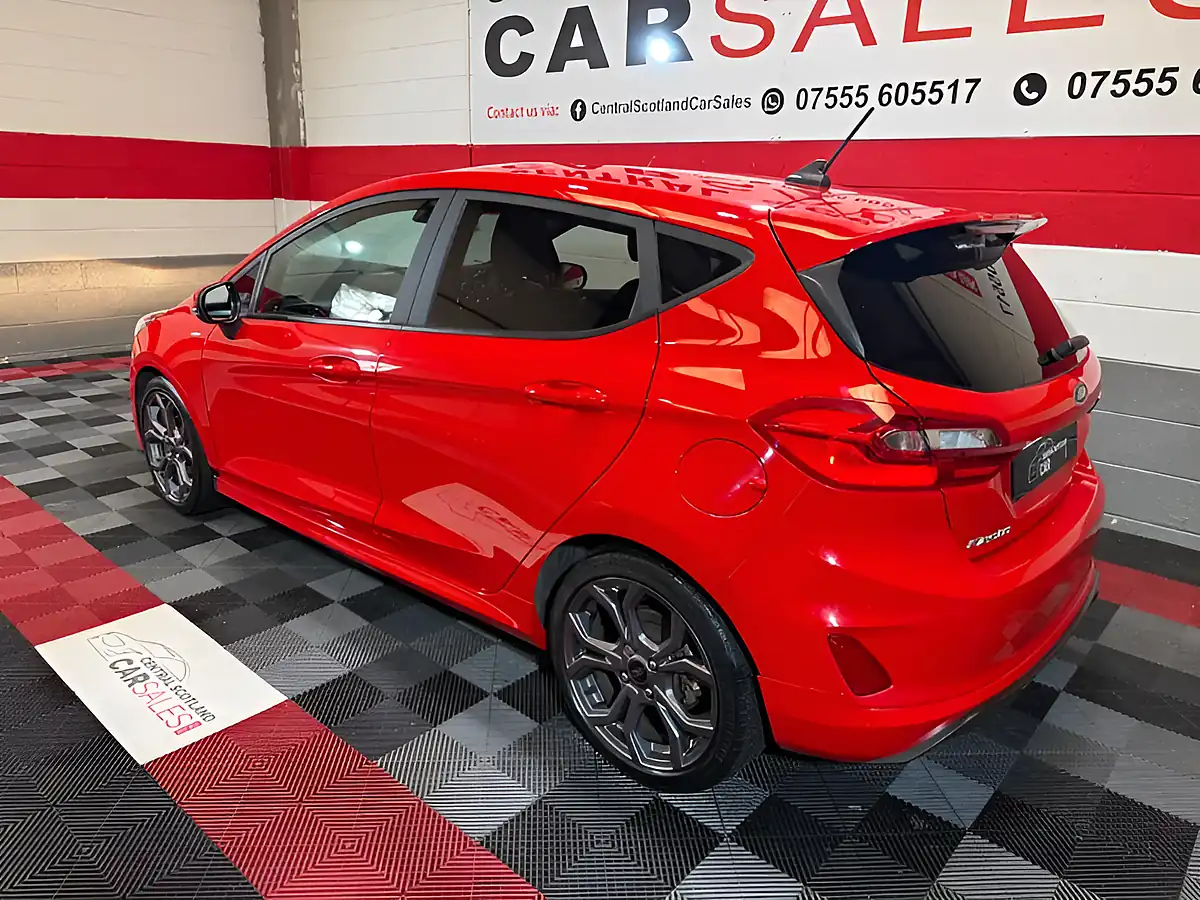 Used 2019 Ford Fiesta ST-Line Red - Interior and Exterior details 10