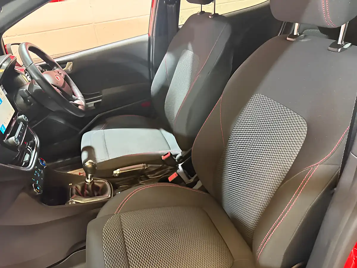 Used 2019 Ford Fiesta ST-Line Red - Interior and Exterior details 17