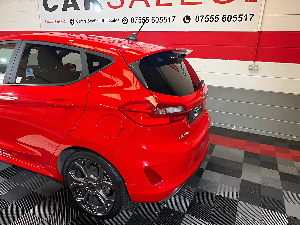 Used 2019 Ford Fiesta ST-Line Red - Interior and Exterior details 3