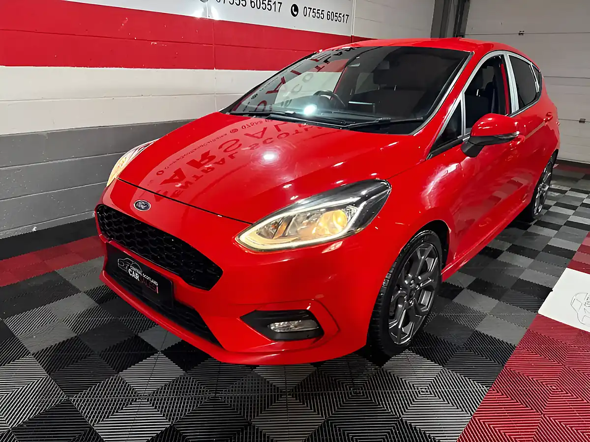 Used 2019 Ford Fiesta ST-Line Red - Interior and Exterior details 13