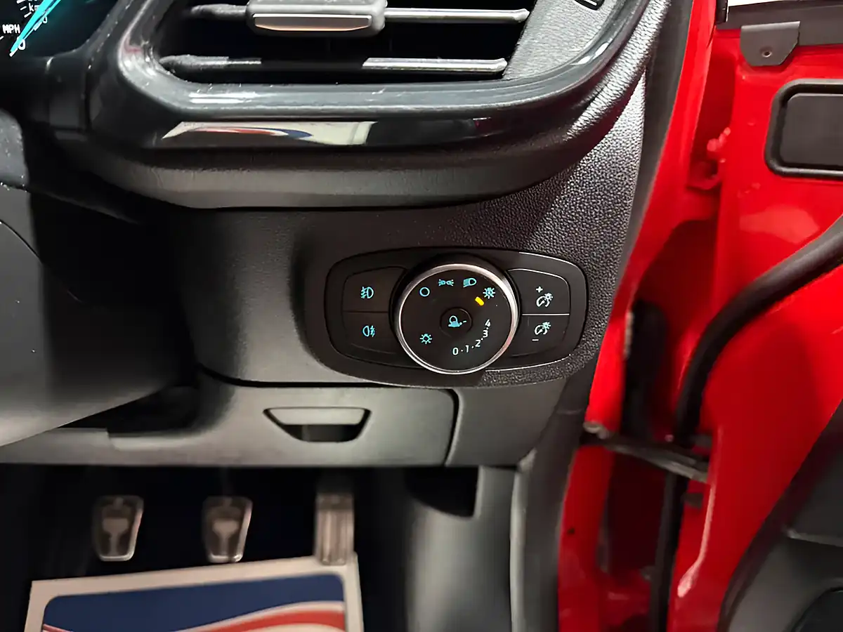 Used 2019 Ford Fiesta ST-Line Red - Interior and Exterior details 19