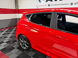Used 2019 Ford Fiesta ST-Line Red - Interior and Exterior details 3