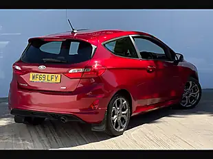 Used 2019 Ford Fiesta ST-Line Ruby Red - Interior and Exterior details 12
