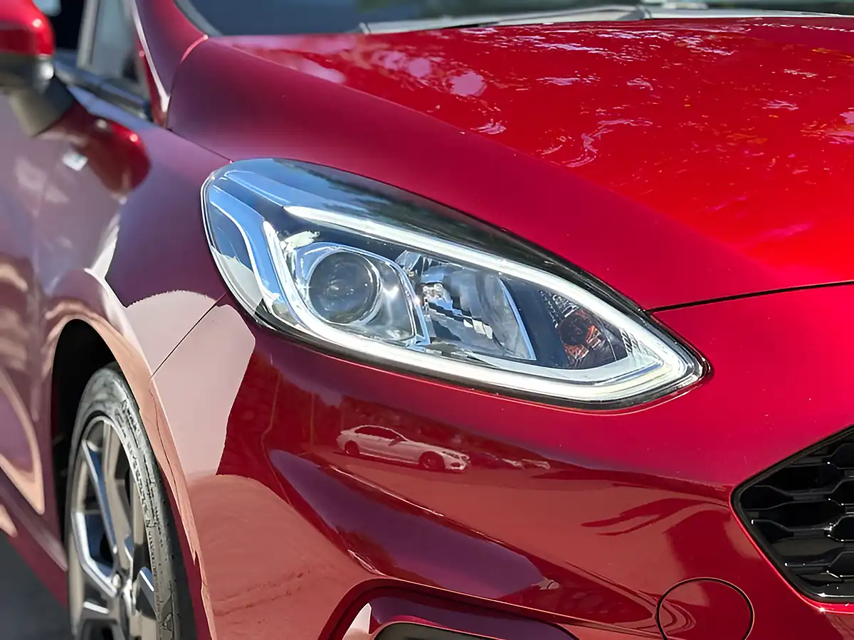 Used 2019 Ford Fiesta ST-Line Ruby Red - Interior and Exterior details 6