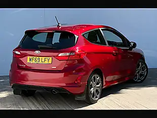 Used 2019 Ford Fiesta ST-Line Ruby Red - Interior and Exterior details 8