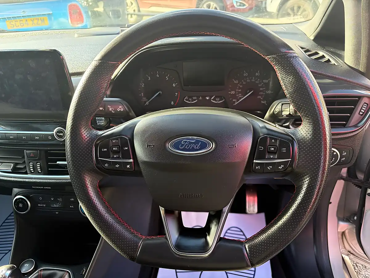 Used 2019 Ford Fiesta ST-Line Silver - Interior and Exterior details 12