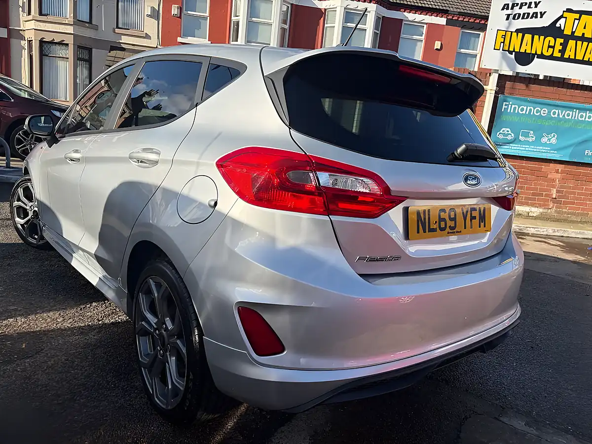 Used 2019 Ford Fiesta ST-Line Silver - Interior and Exterior details 6