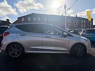 Used 2019 Ford Fiesta ST-Line Silver - Interior and Exterior details 7